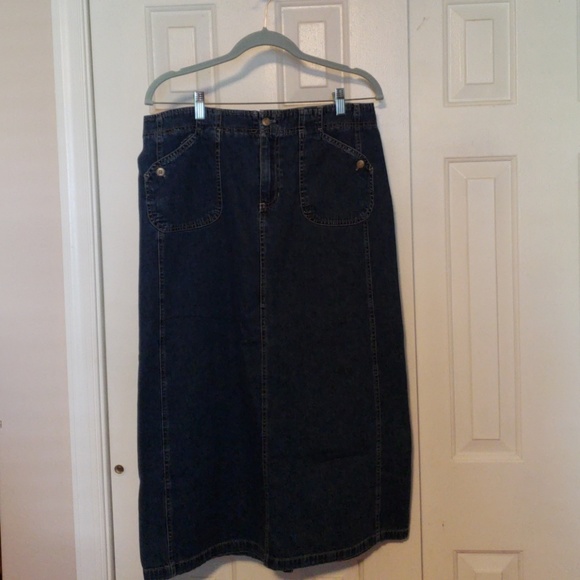 white stag denim skirt